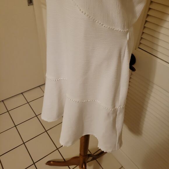 White Fit and Flare Dress Peekaboo Back Joie Women’s Large Short Sleeve - Picture 3 of 7